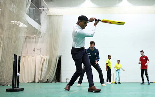 Rishi Sunak playing cricket